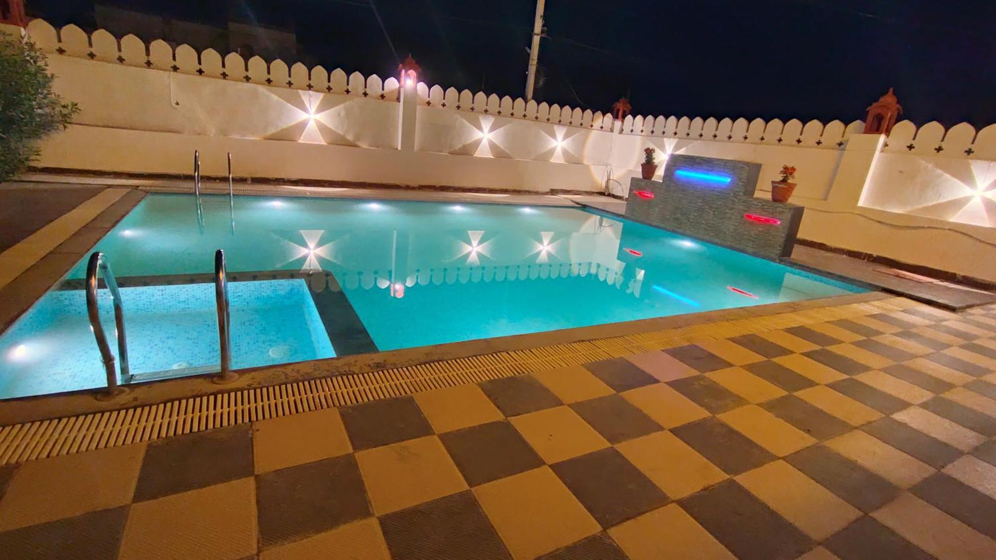 Hotel Grand Vijay Pushkar Esterno foto