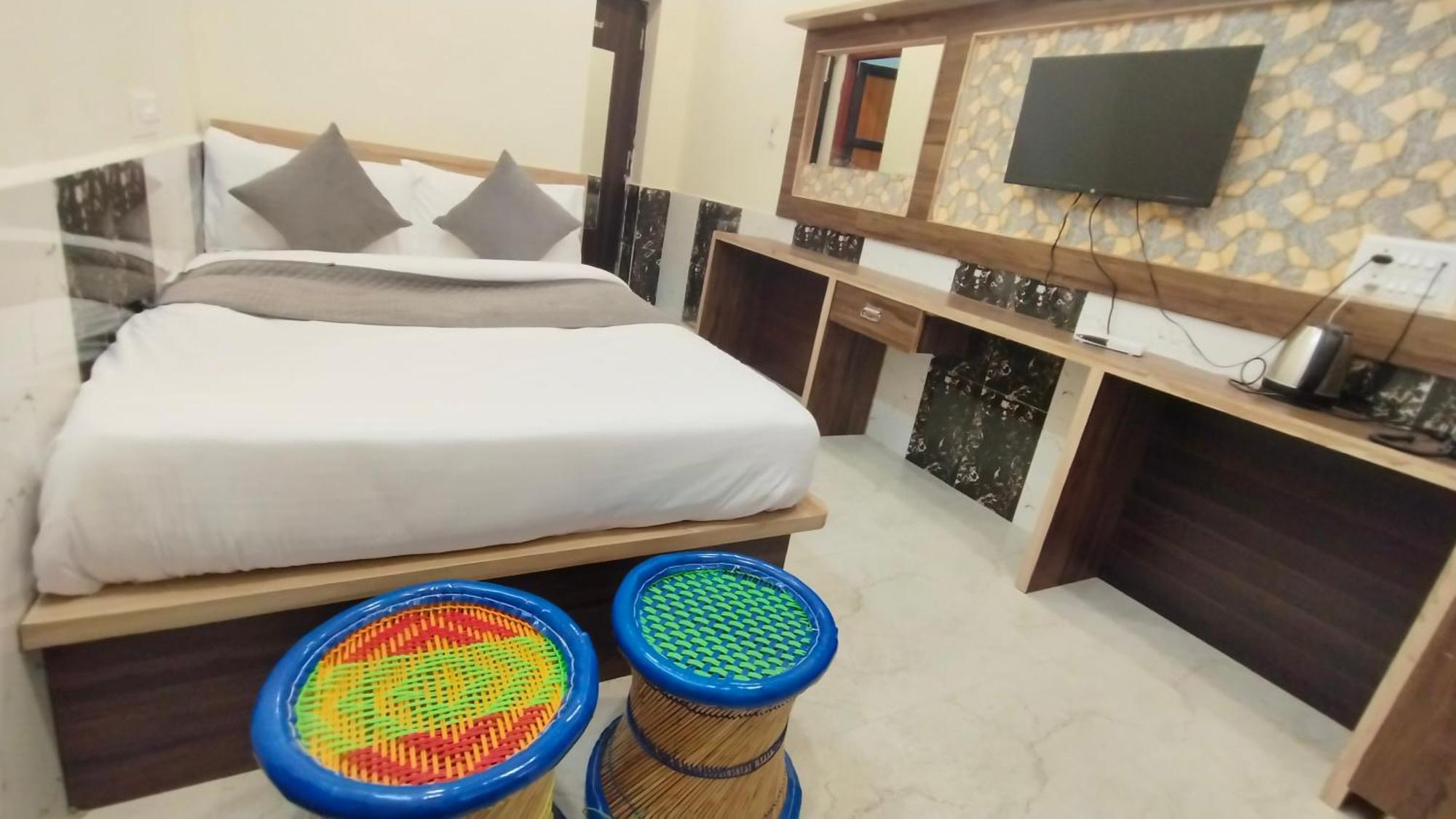 Hotel Grand Vijay Pushkar Esterno foto