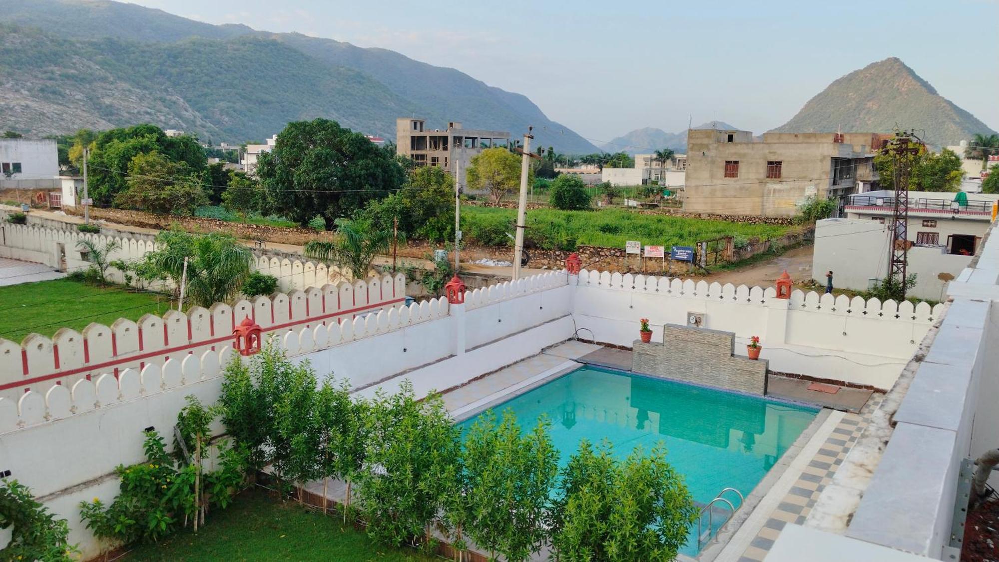 Hotel Grand Vijay Pushkar Esterno foto