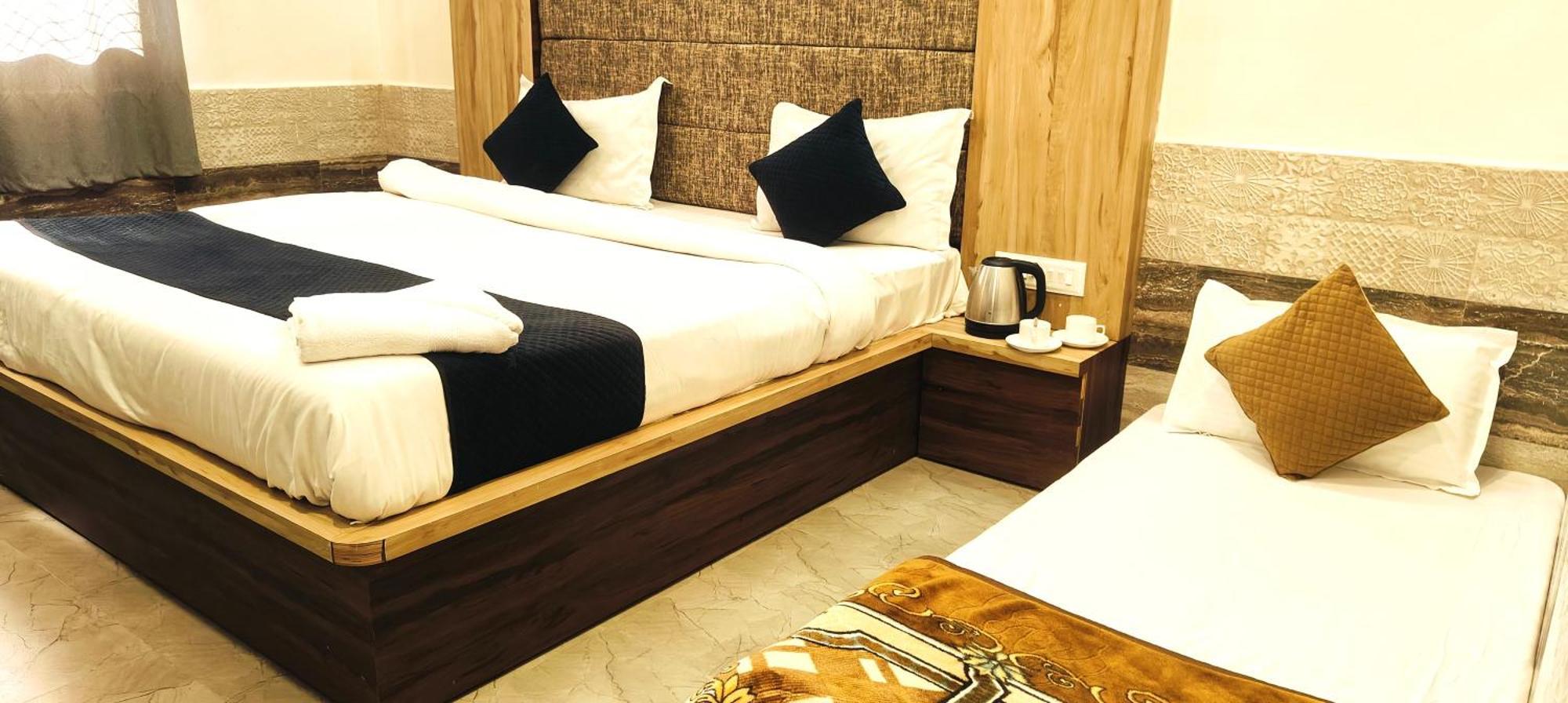 Hotel Grand Vijay Pushkar Esterno foto